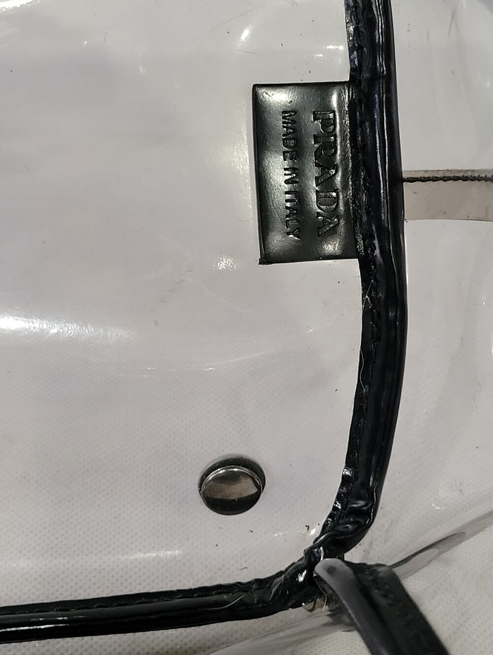 PRADA CLEAR Kisslock Runway Bag - Picture 9 of 10